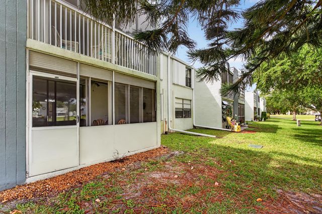 7321 NW 18th Street 107, Margate, FL 33063