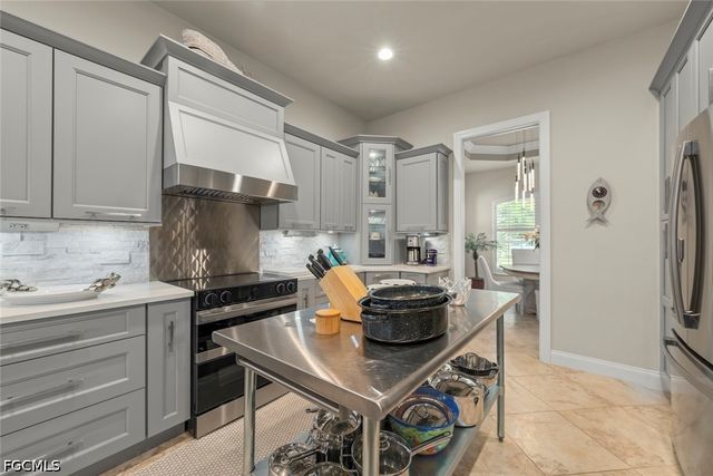 16374 Coco Hammock WAY, Fort Myers, FL 33908