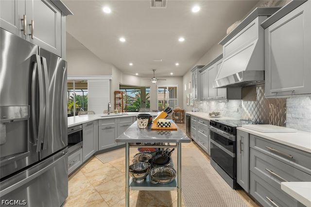 16374 Coco Hammock WAY, Fort Myers, FL 33908