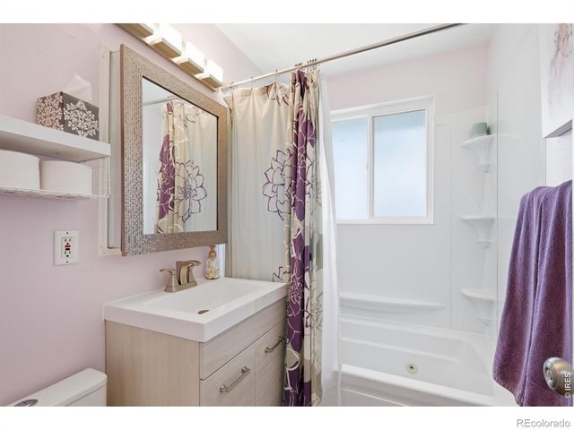 943 S Jamaica Street, Aurora, CO 80012