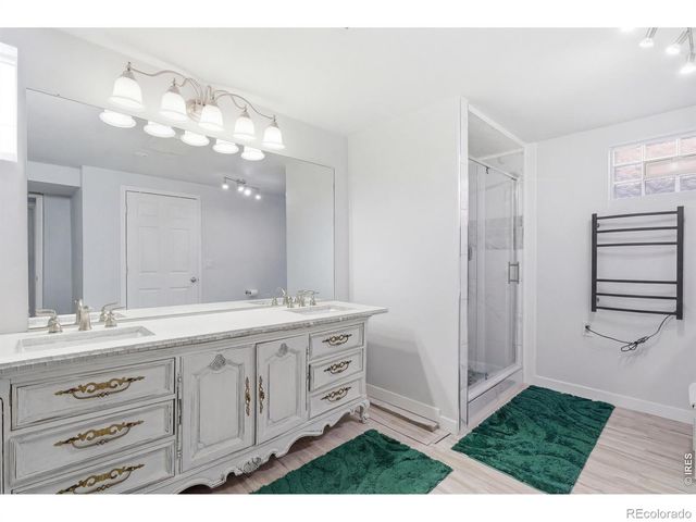 943 S Jamaica Street, Aurora, CO 80012