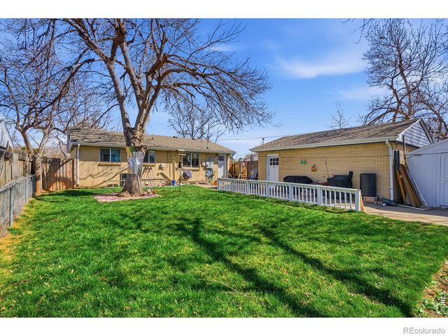 943 S Jamaica Street, Aurora, CO 80012