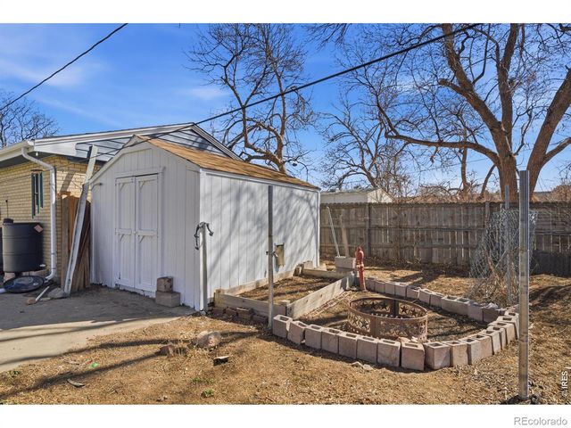 943 S Jamaica Street, Aurora, CO 80012