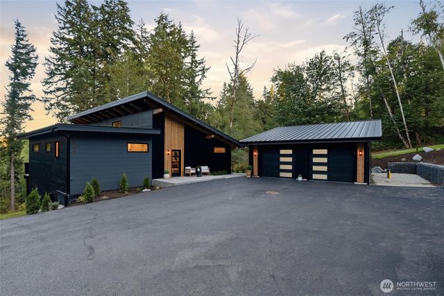 5505 78th Avenue NW, Gig Harbor, WA 98335