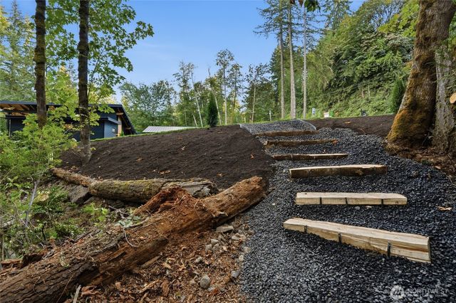 5505 78th Avenue NW, Gig Harbor, WA 98335