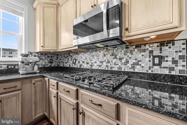 22715 SETTLERS TRAIL TER, Brambleton, VA 20148