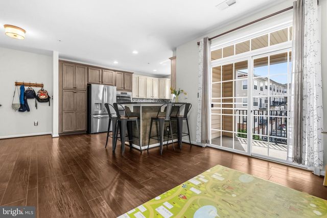 22715 SETTLERS TRAIL TER, Brambleton, VA 20148