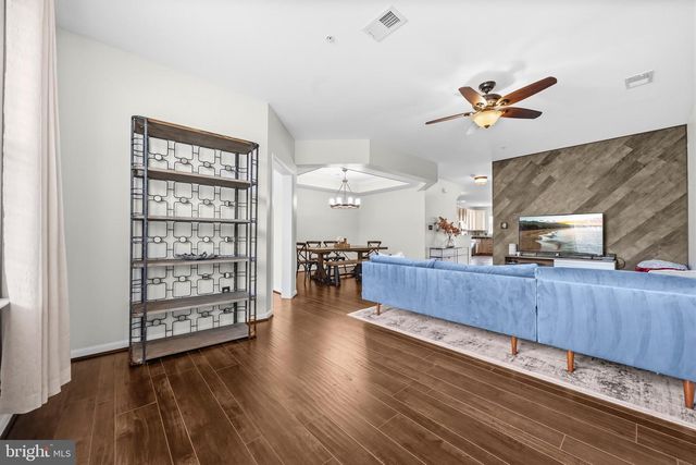 22715 SETTLERS TRAIL TER, Brambleton, VA 20148