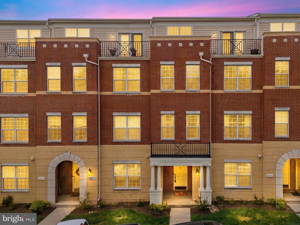 22715 SETTLERS TRAIL TER, Brambleton, VA 20148