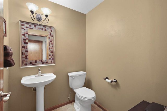 435 Ash Street, Oregon, WI 53575