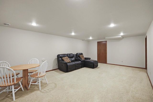 435 Ash Street, Oregon, WI 53575