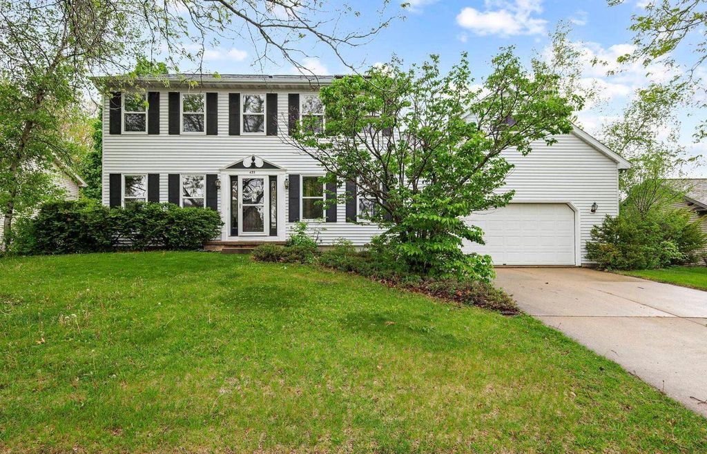 435 Ash Street, Oregon, WI 53575