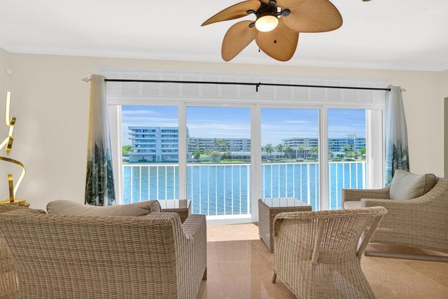 1704 DEL HAVEN Drive 38-B, Delray Beach, FL 33483