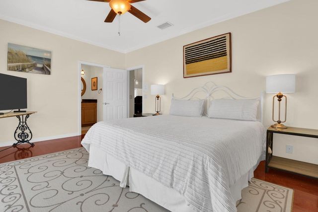 1704 DEL HAVEN Drive 38-B, Delray Beach, FL 33483