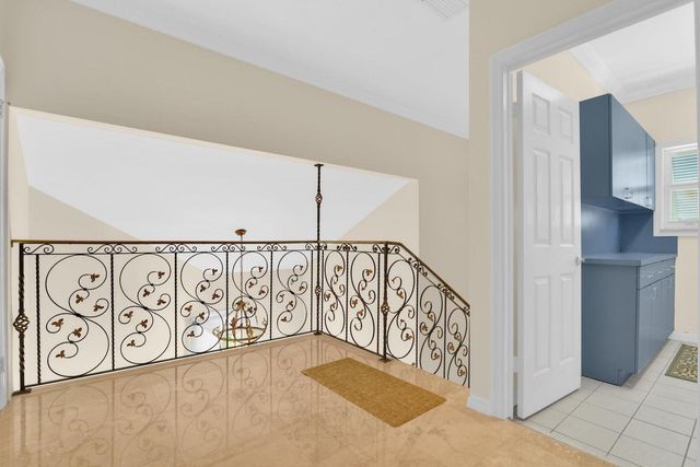 1704 DEL HAVEN Drive 38-B, Delray Beach, FL 33483