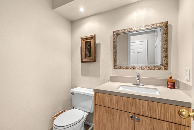 42690 Liolios Drive, Palm Desert, CA 92211