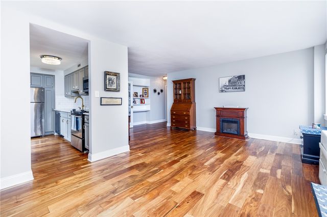 1000 East Avenue UN301, Rochester, NY 14607