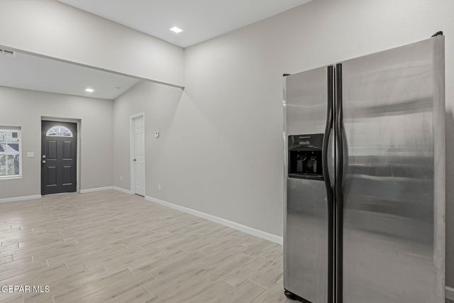 9207 Santa Rosalia Court B, El Paso, TX 79907