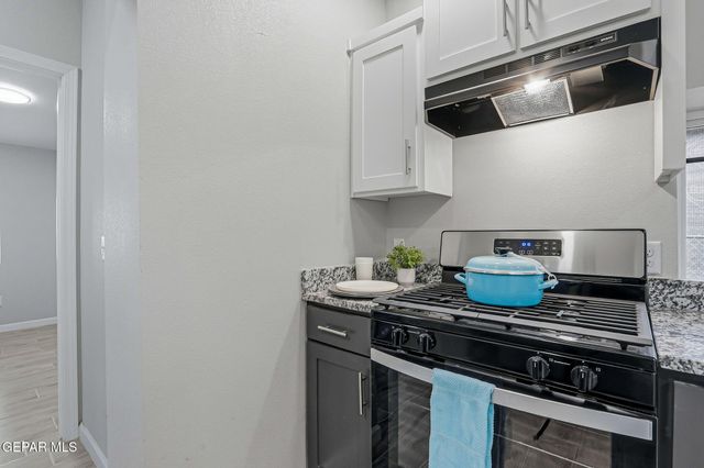 9207 Santa Rosalia Court B, El Paso, TX 79907