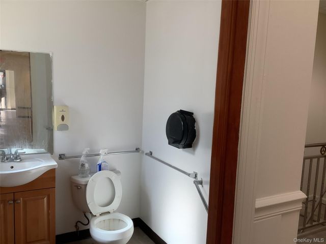 105-40 Rockaway Boulevard 1st floor, Ozone Park, NY 11417