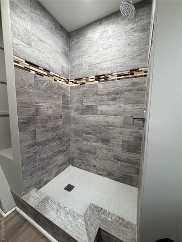 11 Haab Avenue, Babylon, NY 11702