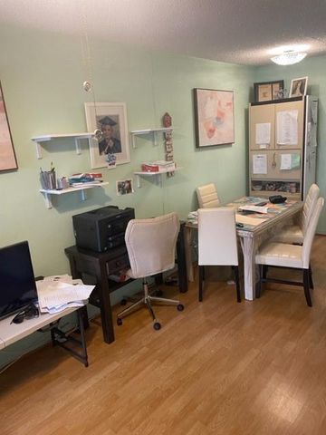 815 SW 10 Terrace 21V, Hallandale Beach, FL 33009