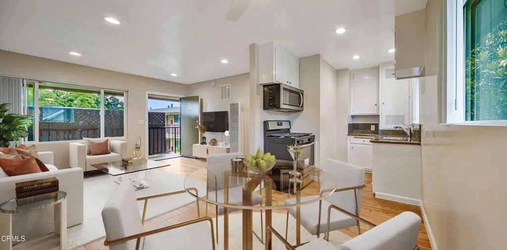 720 E Mountain Street 9, Pasadena, CA 91104