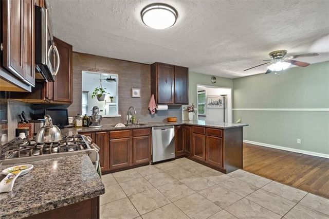 7321 SLOAN Avenue, Kansas City, KS 66109