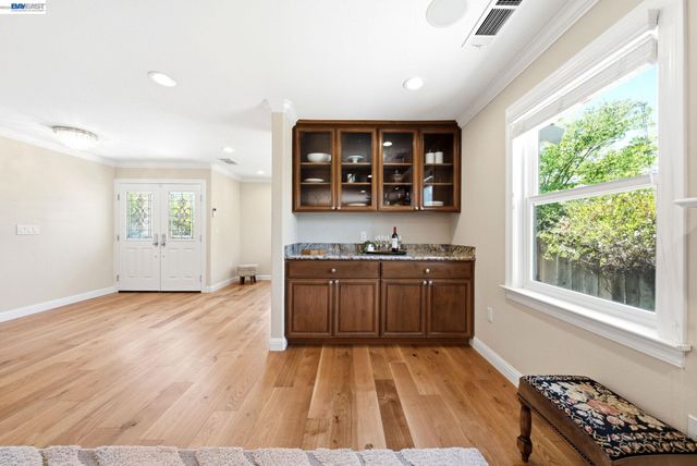 2122 Wilmington Drive, Walnut Creek, CA 94596