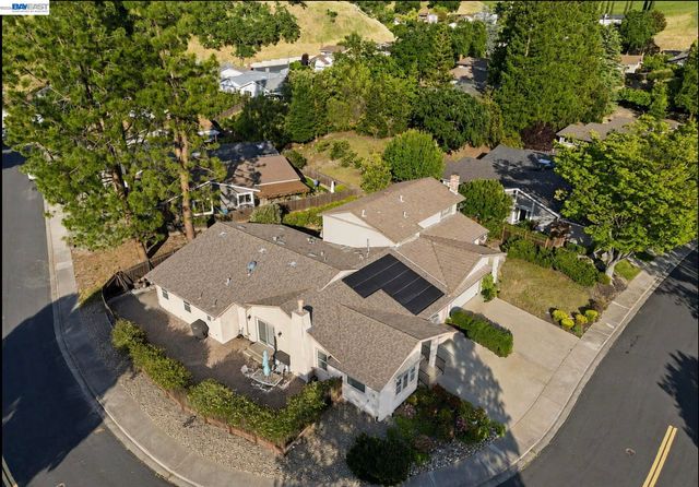 2122 Wilmington Drive, Walnut Creek, CA 94596