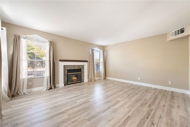 7917 Lisa Dawn Avenue, Las Vegas, NV 89147