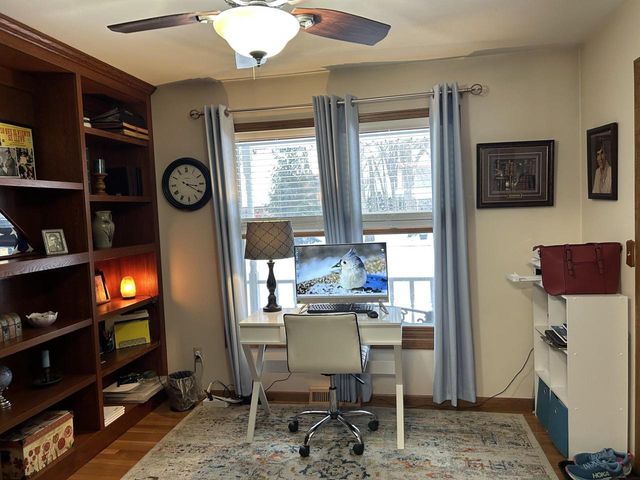 1600 DEERFIELD DRIVE, Oshkosh, WI 54904