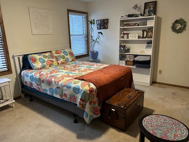 1600 DEERFIELD DRIVE, Oshkosh, WI 54904