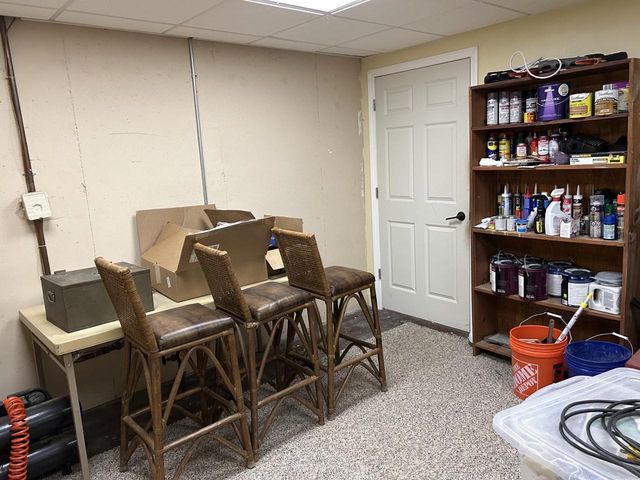 1600 DEERFIELD DRIVE, Oshkosh, WI 54904