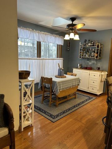 1600 DEERFIELD DRIVE, Oshkosh, WI 54904