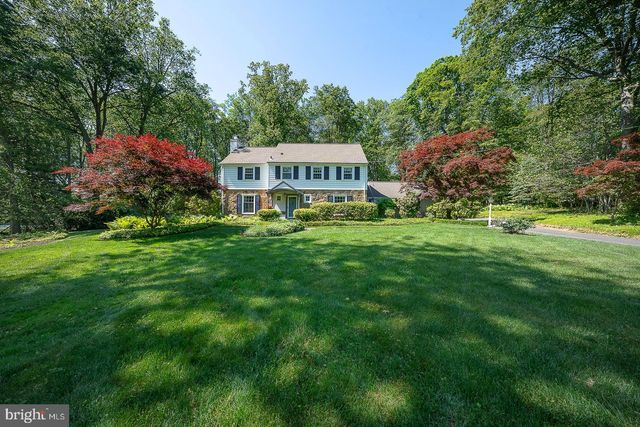 734 WOODCREST RD, Wayne, PA 19087