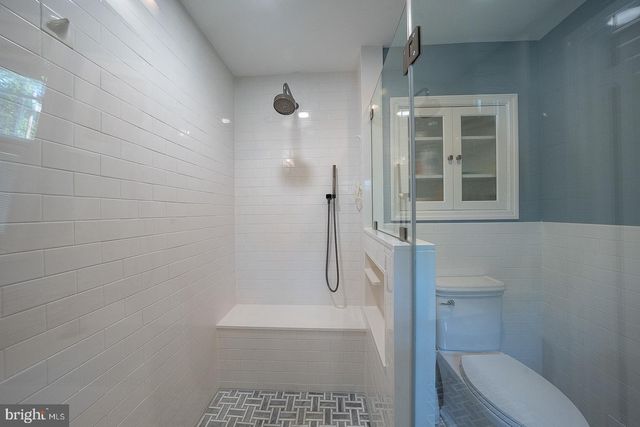 734 WOODCREST RD, Wayne, PA 19087