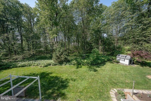 734 WOODCREST RD, Wayne, PA 19087