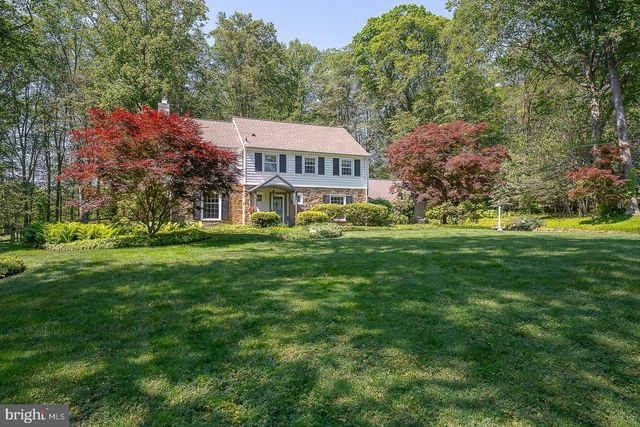 734 WOODCREST RD, Wayne, PA 19087
