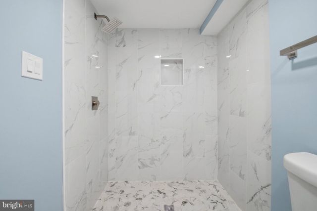 2609 E MADISON ST E, Baltimore, MD 21205