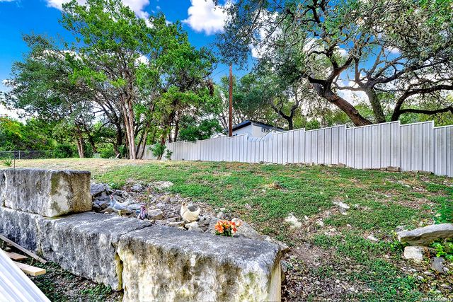735 Balsa, Canyon Lake, TX 78133