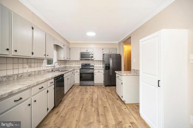 47 OCALA LN, Fredericksburg, VA 22408