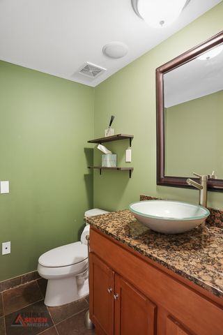 7407 Ridgefield Lane, Tinley Park, IL 60487