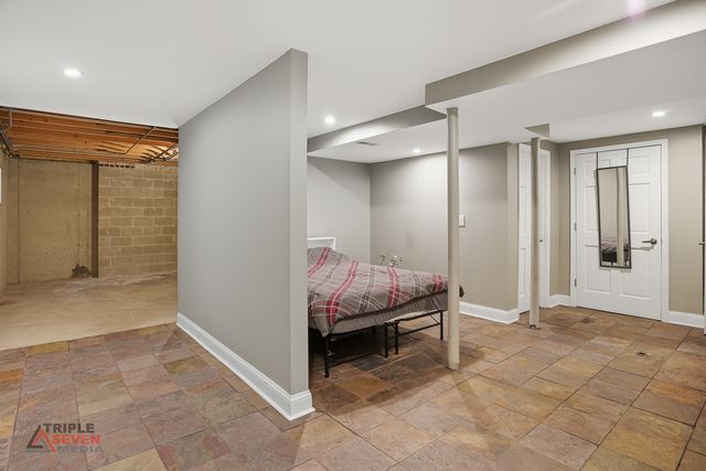 7407 Ridgefield Lane, Tinley Park, IL 60487