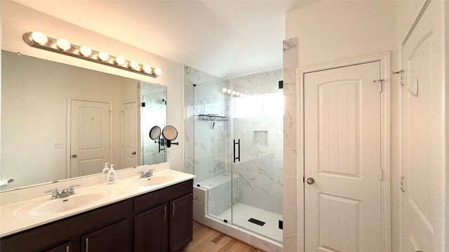 112 Esparza CT, Hutto, TX 78634