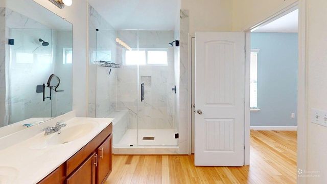 112 Esparza CT, Hutto, TX 78634