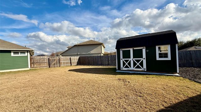112 Esparza CT, Hutto, TX 78634
