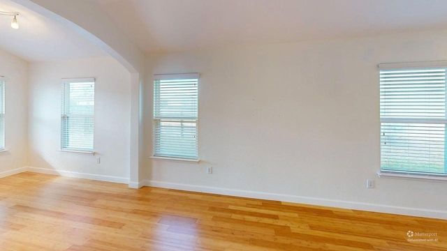 112 Esparza CT, Hutto, TX 78634