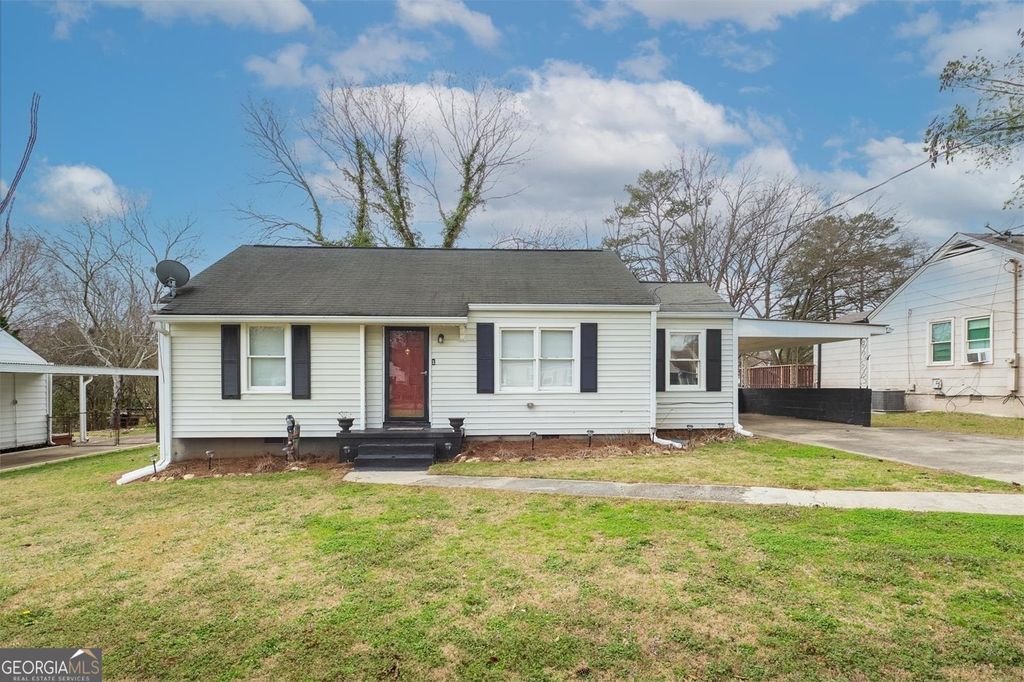 8449 Fairview Drive, Douglasville, GA 30134