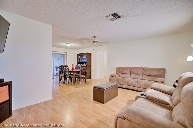 4404 Seawood Avenue, Sebring, FL 33875